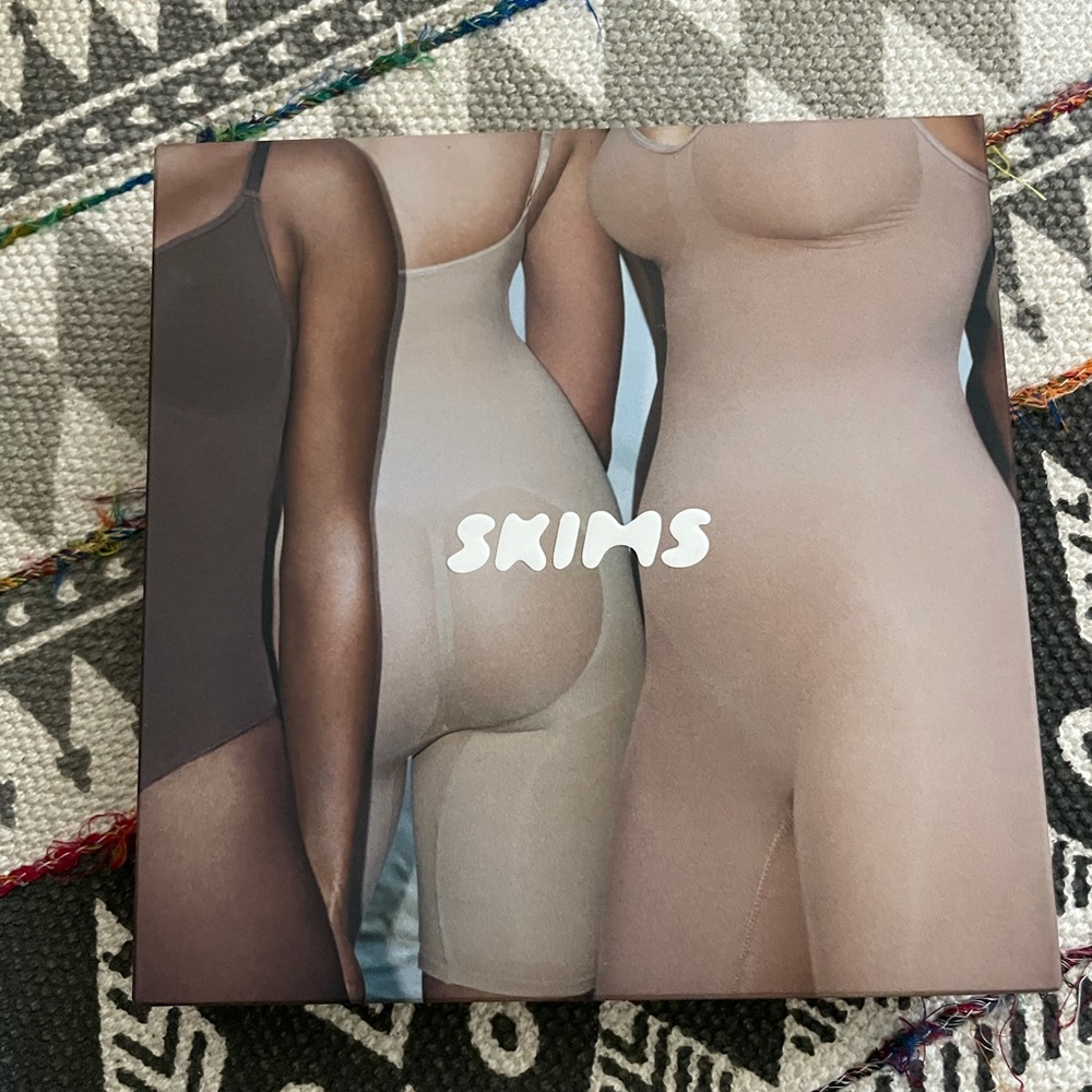 Skims Black underbust slip dress